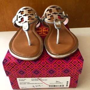 Silver Tory Burch Thongs size 7